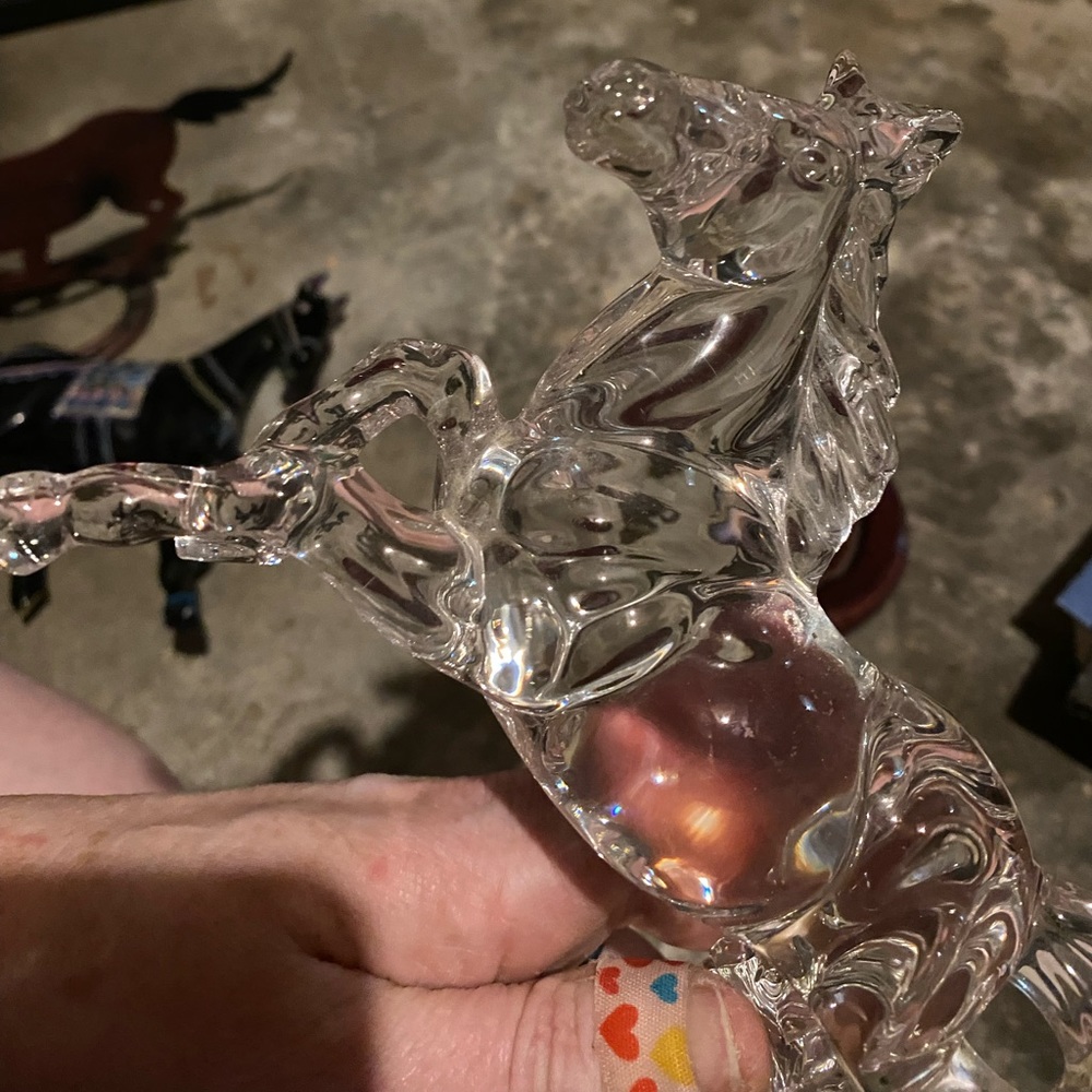 Crystal Horse - Picture 2 of 4